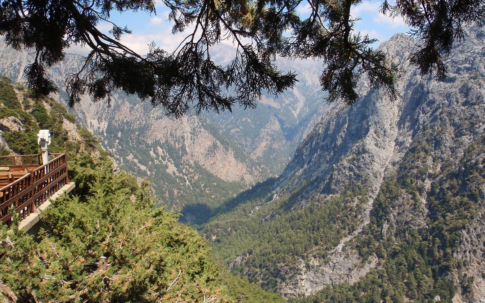 samaria-gorge-1.jpg