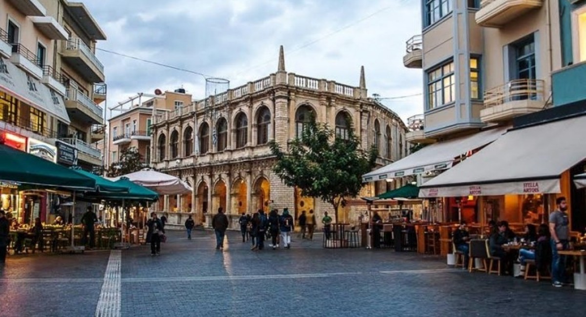 COMMENCER À CONNAÎTRE HERAKLION