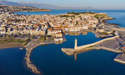 Que faire à Réthymnon : histoire, plages et gastronomie