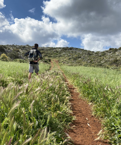 Eleven Gates: The Shepherd's Path. Hike in the region of Rethymno through different Shepherds pastures